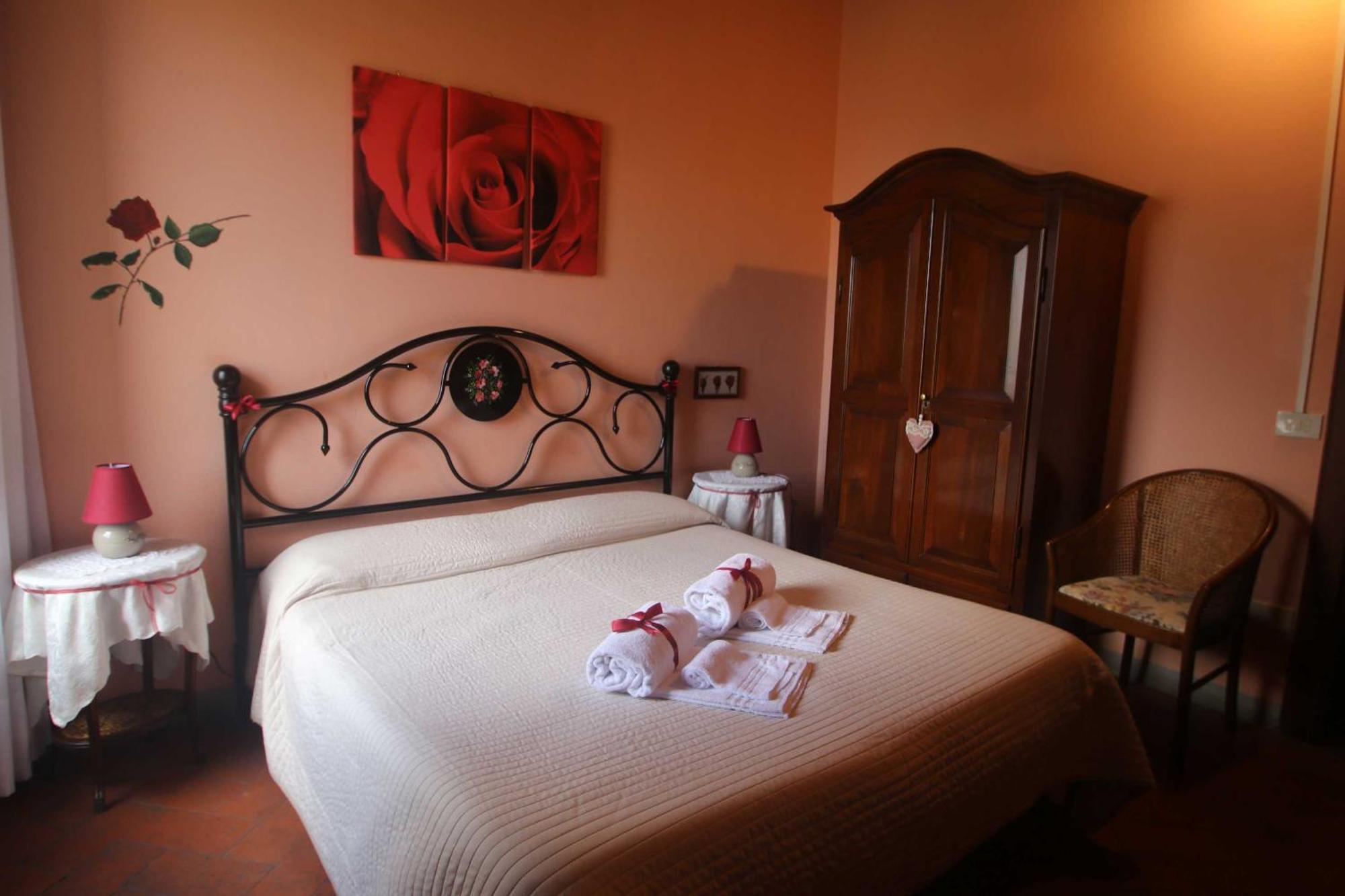 Bed and Breakfast Antica Casa Dei Rassicurati à Montecarlo Extérieur photo